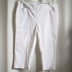 NEVER WORN Lane Bryant women's capris